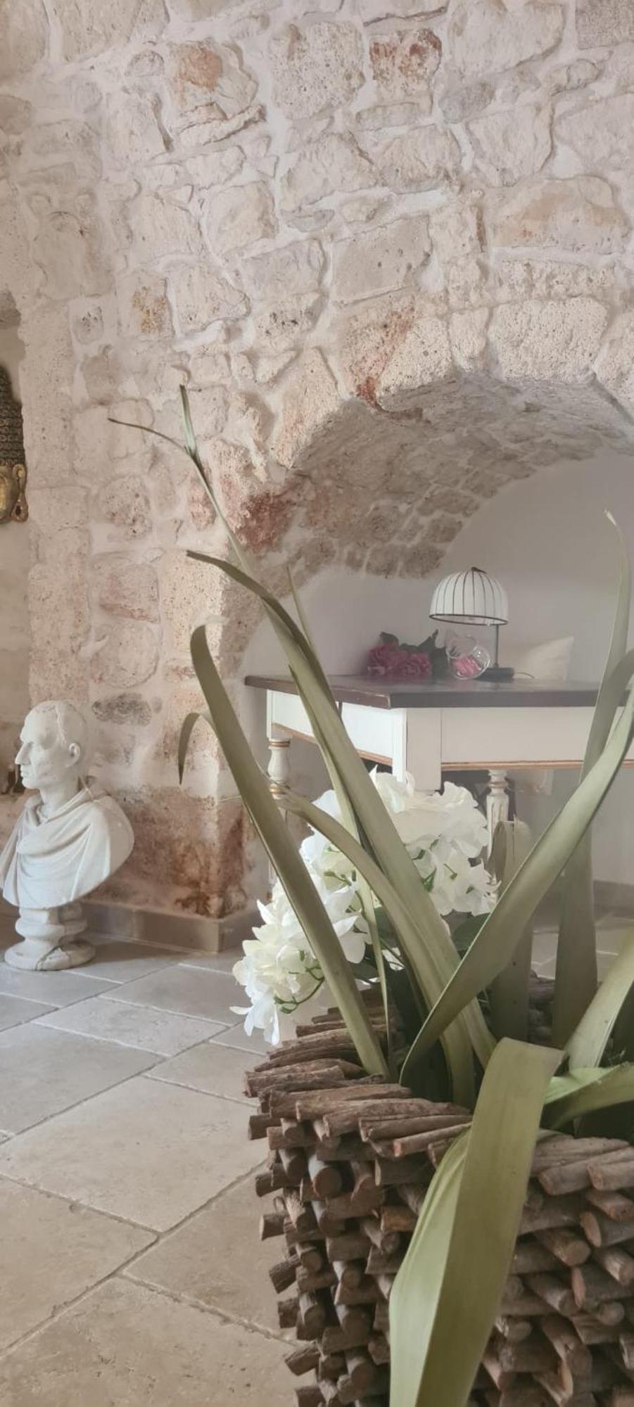 Borgovecchio Suite Остуни Экстерьер фото